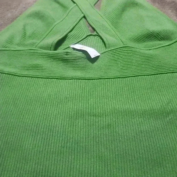 BANANA REPUBLIC CROSS-FRONT TANK - Picture 8 of 8